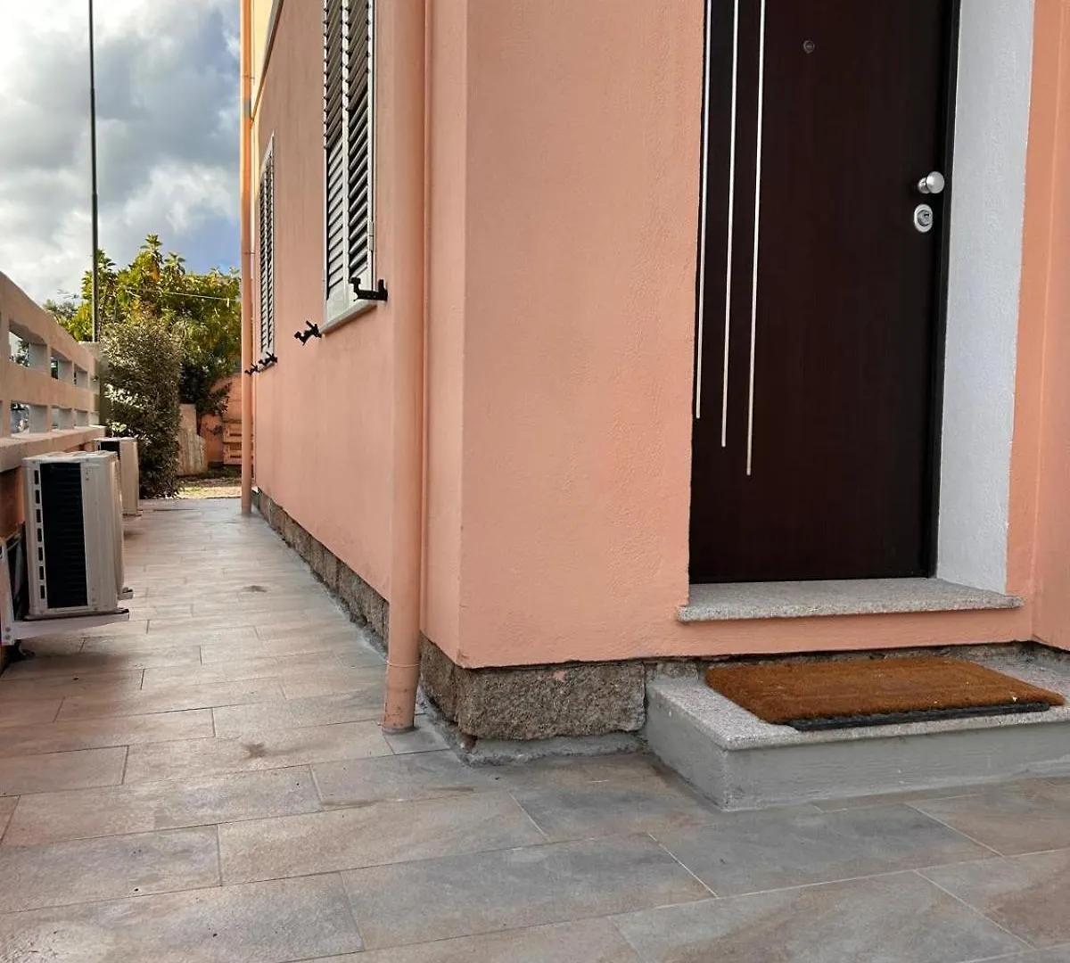 Taylor House Hotel Olbia 0*,  Italy